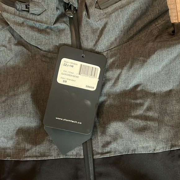 jacket - Picture 2 of 5